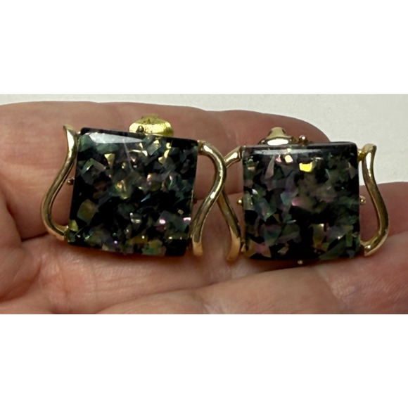 Vintage Coro Square Black Confetti Lucite Cab Gold Tone Clip On Earrings MCM 50s - Picture 4 of 5